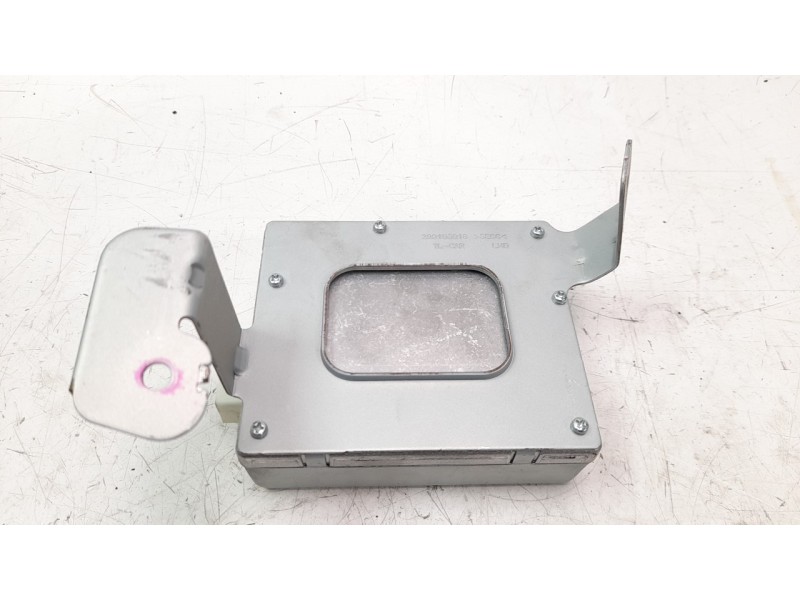 Recambio de modulo electronico para hyundai tucson 1.6 cat referencia OEM IAM 95300D3000  