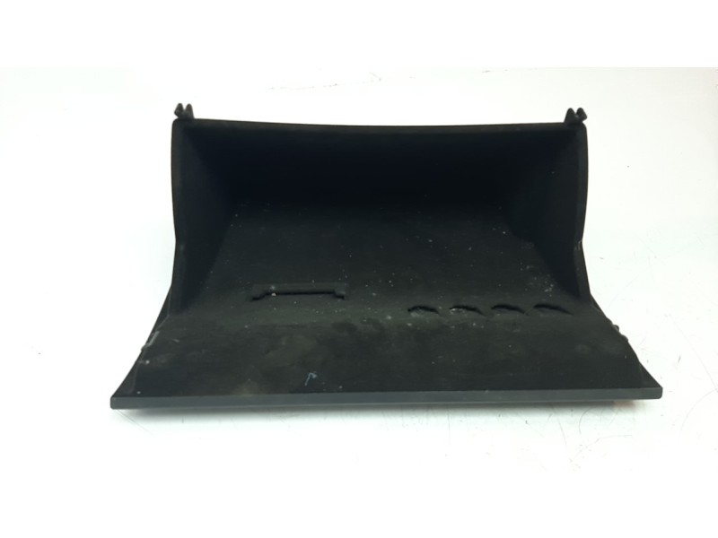 Recambio de guantera para volkswagen golf vii lim. (bq1) sport r-line referencia OEM IAM 5G1857290  