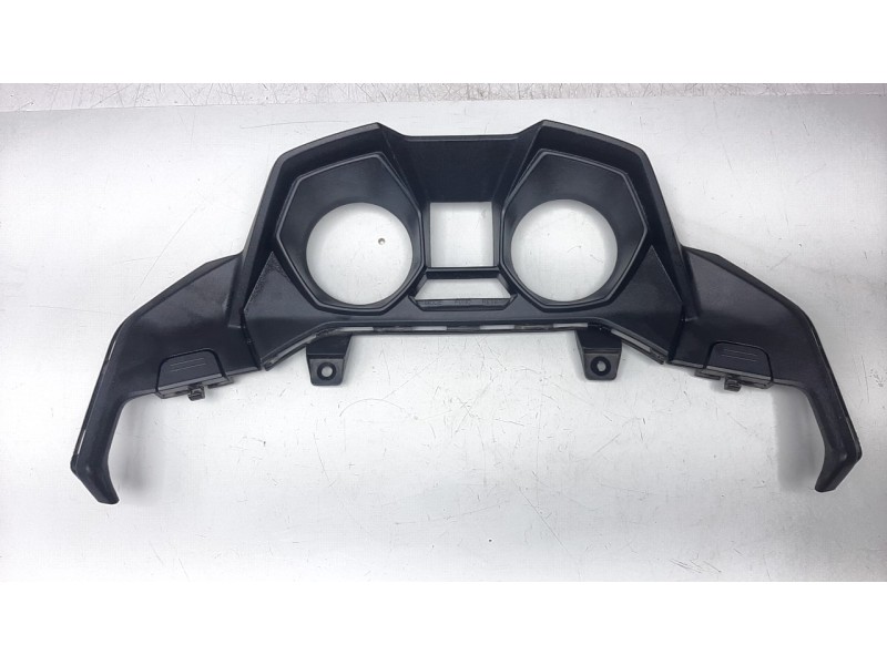 Recambio de moldura para kymco g-dink 125 referencia OEM IAM 53214ACD5E000  