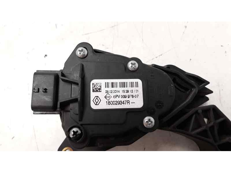 Recambio de potenciometro pedal para renault clio iv dynamique referencia OEM IAM 180029347R  