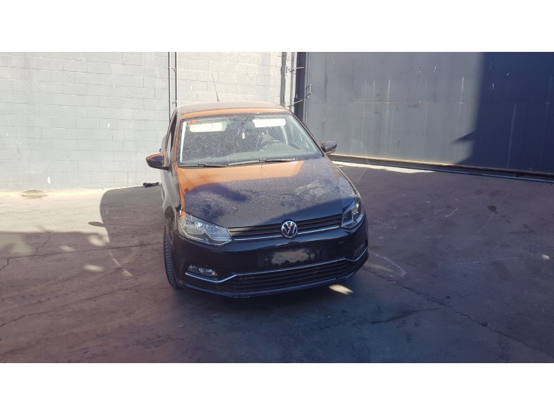 volkswagen polo (6c1) del año 2015