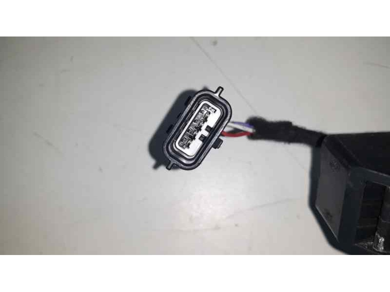 Recambio de maneta exterior delantera izquierda para renault clio iv dynamique referencia OEM IAM 80679576R  