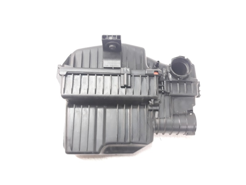 Recambio de filtro aire para opel corsa f 1.2 referencia OEM IAM 9813534180  