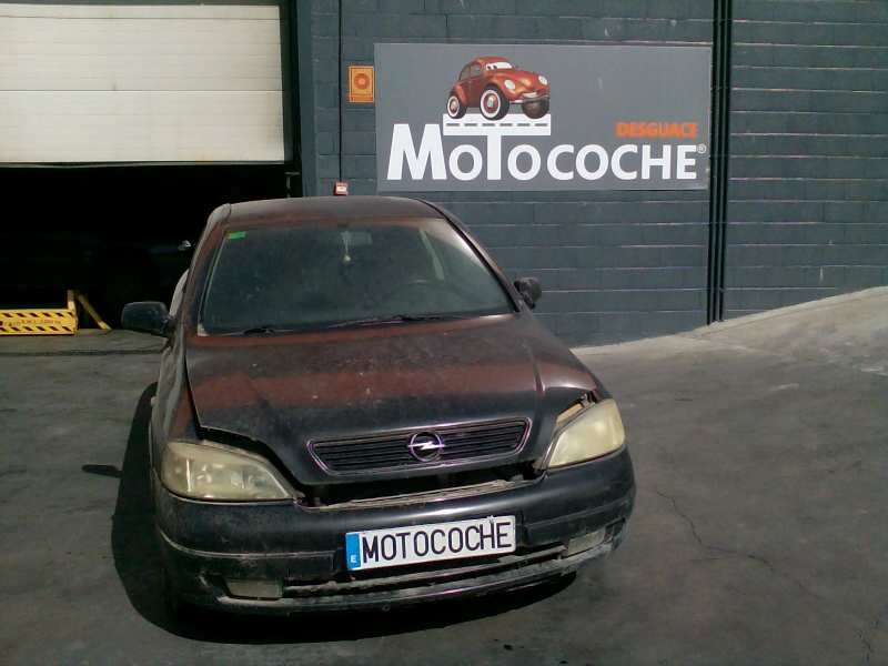 opel astra g berlina del año 2001