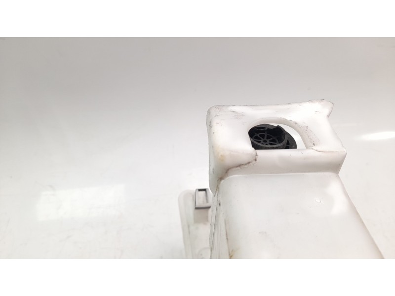 Recambio de deposito limpia para kia stinger (ck) 2.0 tgdi cat referencia OEM IAM 98610J5000  