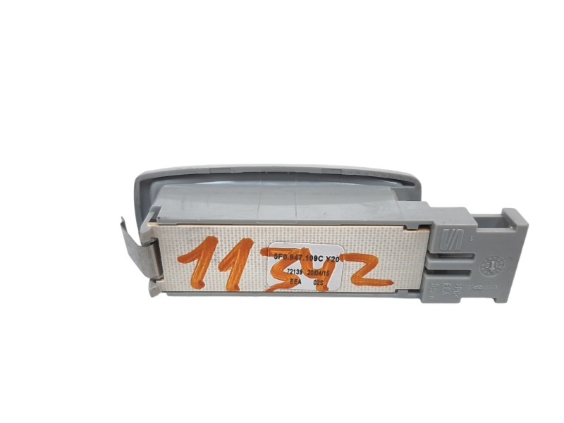 Recambio de luz interior para seat leon (5f1) style referencia OEM IAM 5F0947109CY20  