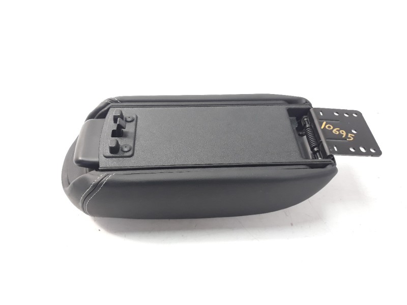 Recambio de apoyabrazos central para jeep renegade 1.6 m-jet cat referencia OEM IAM 0735603049  