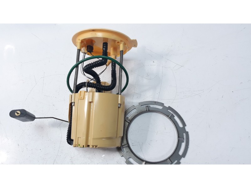 Recambio de bomba combustible para jeep renegade 1.6 m-jet cat referencia OEM IAM 00520643550 68324890AA 