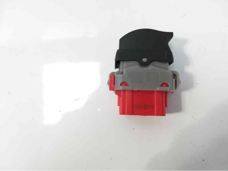 Recambio de mando elevalunas delantero derecho para renault master maxi caja cerrada referencia OEM IAM 8200199518 IAF720017HQ E