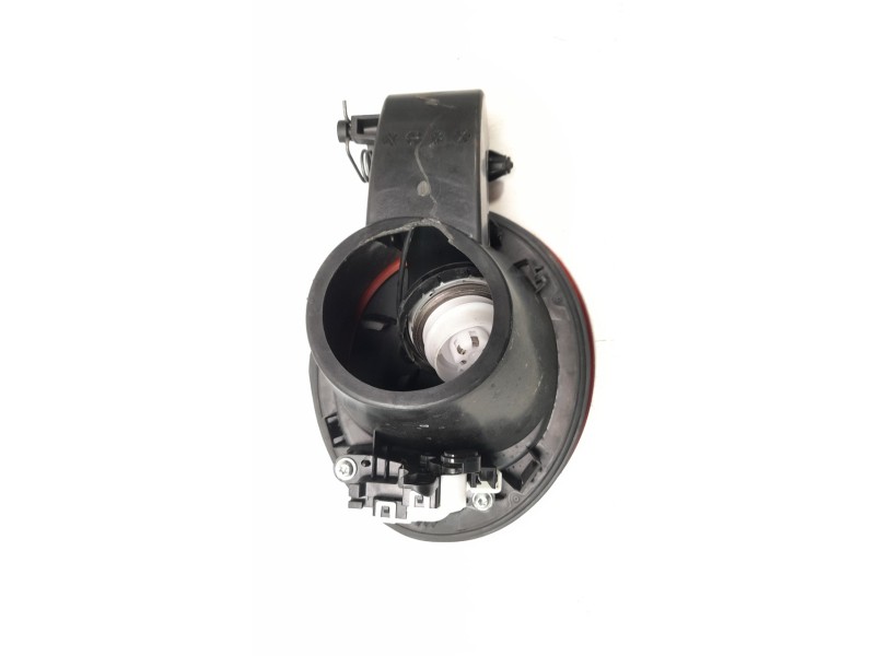 Recambio de tapa exterior combustible para mazda cx-30 referencia OEM IAM BDMT4242X K3006 