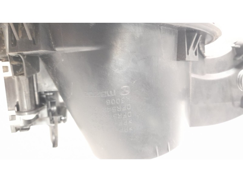 Recambio de tapa exterior combustible para mazda cx-30 referencia OEM IAM BDMT4242X K3006 