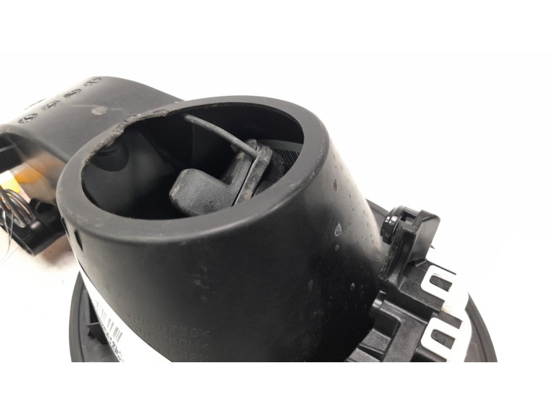 Recambio de tapa exterior combustible para mazda cx-30 referencia OEM IAM BDMT4242X K3006 