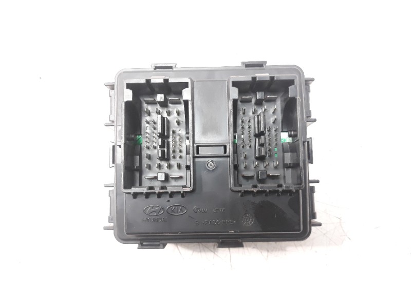 Recambio de caja reles / fusibles para kia sportage 1.6 cat referencia OEM IAM 91950D9BA0  