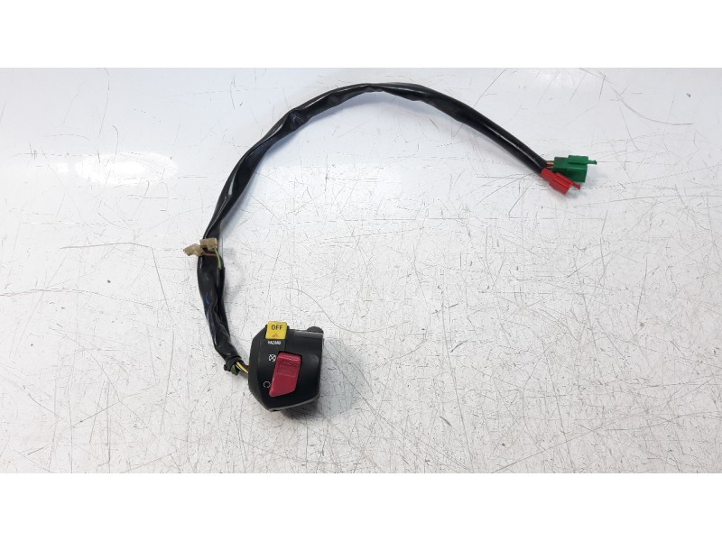 Recambio de piña luces derecha para kymco g-dink 125 referencia OEM IAM 3515AKKC3900  