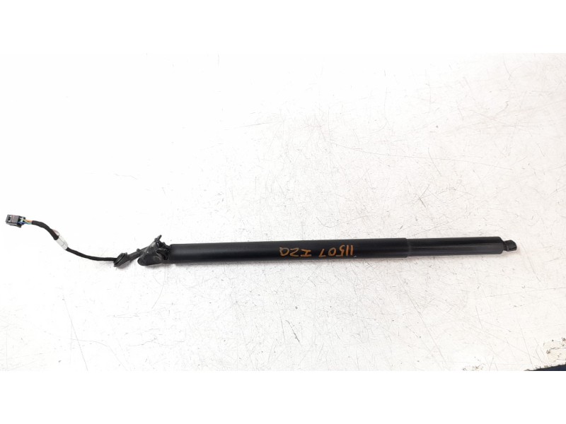 Recambio de amortiguadores de porton para hyundai tucson referencia OEM IAM 81831N7100  