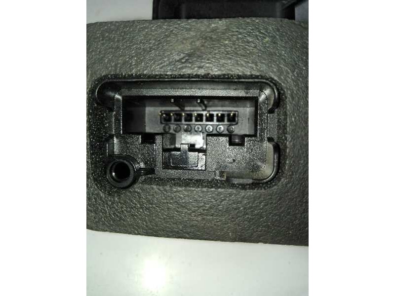Recambio de cerradura puerta delantera derecha para skoda octavia combi (5e5) ambition referencia OEM IAM 5E1837016A  
