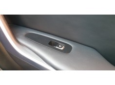 MANDO ELEVALUNAS DELANTERO DERECHO 93575J5010CA 