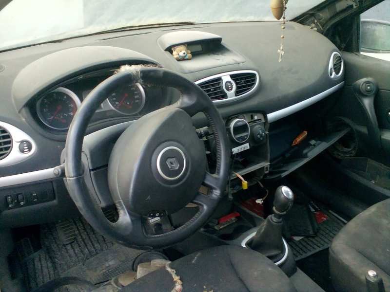 renault clio iii del año 2006