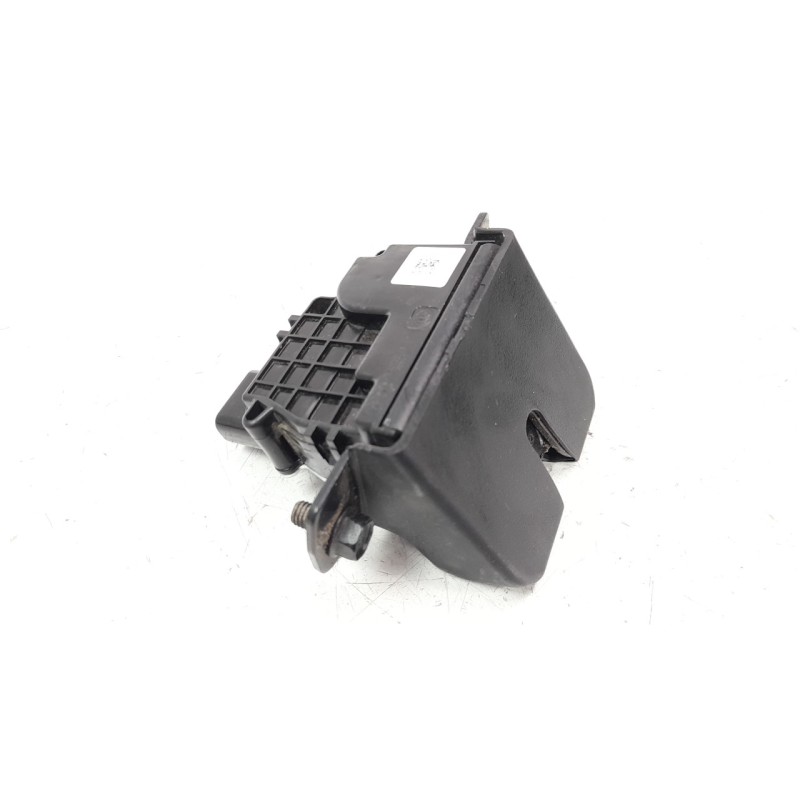 Recambio de cerradura maletero / porton para kia sportage 1.6 cat referencia OEM IAM 81230D3000  