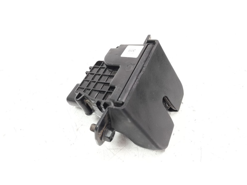 Recambio de cerradura maletero / porton para kia sportage 1.6 cat referencia OEM IAM 81230D3000  