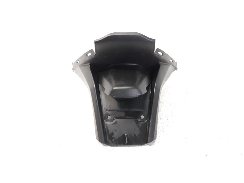 Recambio de portamatriculas para kymco g-dink 125 referencia OEM IAM 80105ACD5E000  