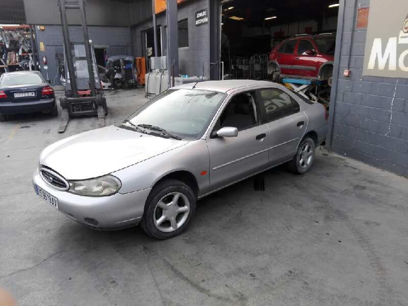 ford mondeo berlina (gd) del año 2000