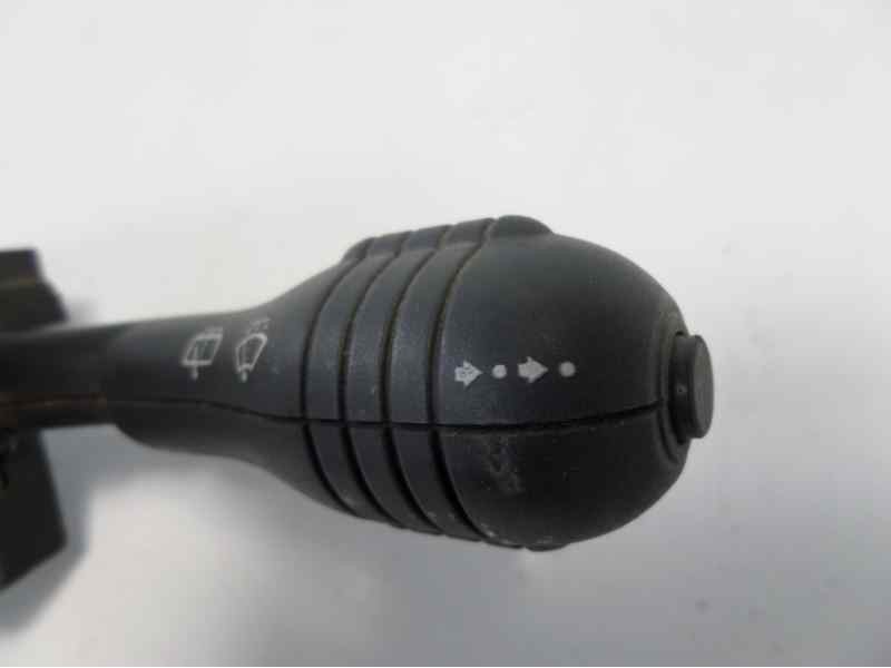 Recambio de mando limpia para renault twingo (co6) 1.2 16v referencia OEM IAM 7700832722  