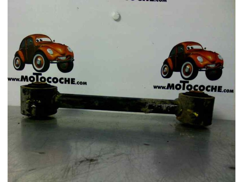 Recambio de brazo suspension superior trasero izquierdo para nissan terrano/terrano.ii (r20) referencia OEM IAM   