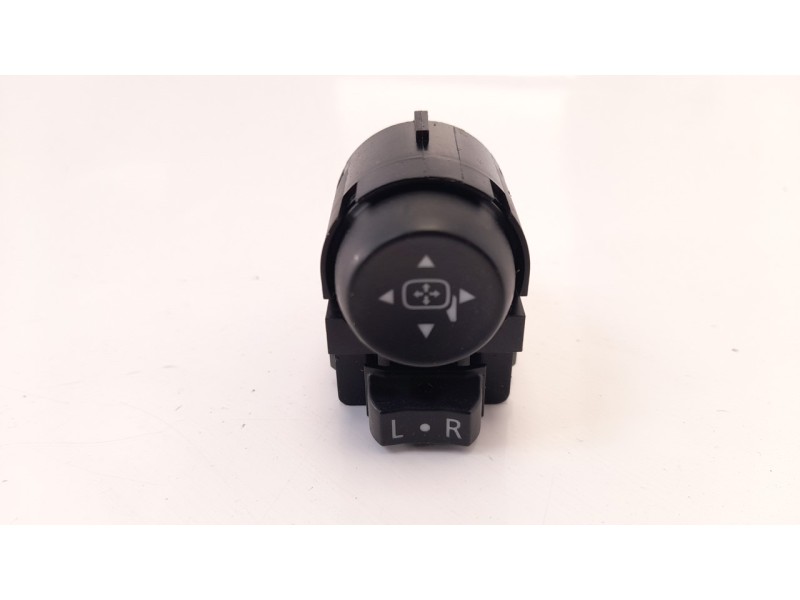Recambio de mando retrovisor para opel astra k sports tourer 1.6 cdti dpf referencia OEM IAM 22934609  