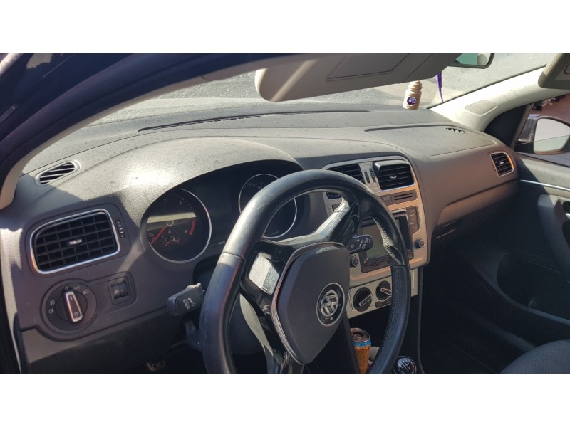 volkswagen polo (6c1) del año 2015
