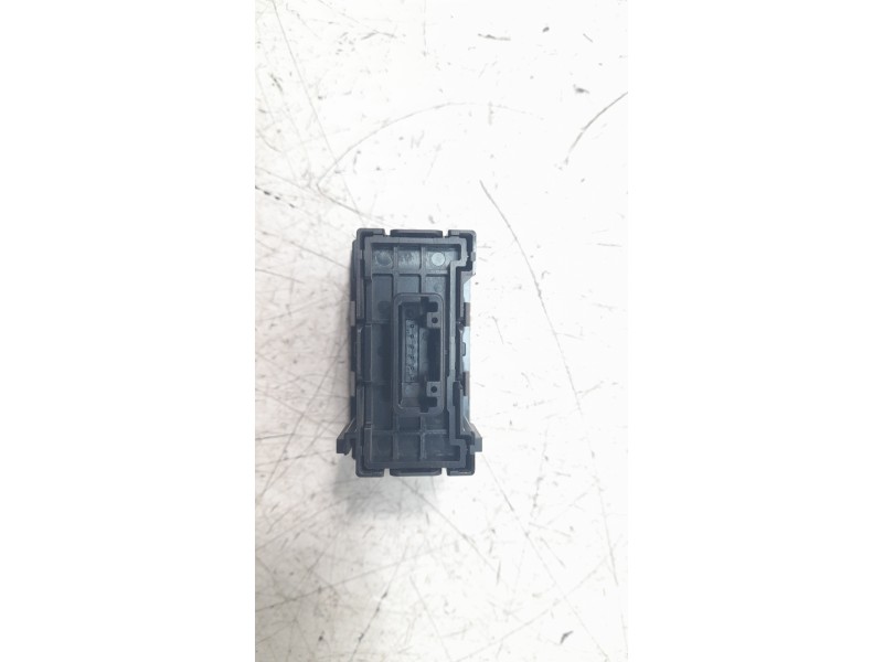 Recambio de interruptor para toyota rav4 referencia OEM IAM 8497042090  