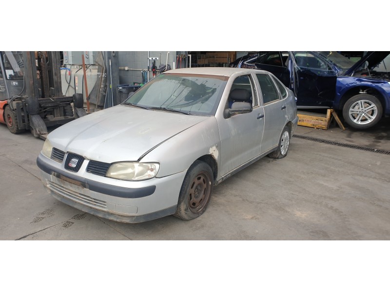 seat cordoba berlina (6k2) del año 1999