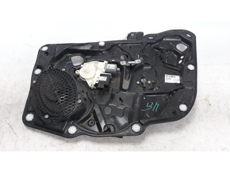 Recambio de elevalunas delantero derecho para jeep renegade 1.6 m-jet cat referencia OEM IAM 521211820  