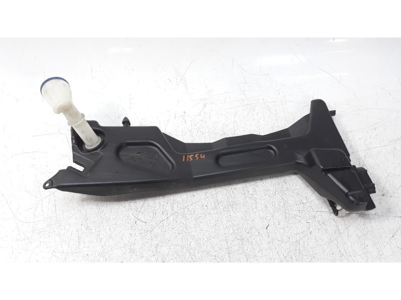 Recambio de deposito limpia para citroen c4 grand picasso feel edition referencia OEM IAM 9676088180  