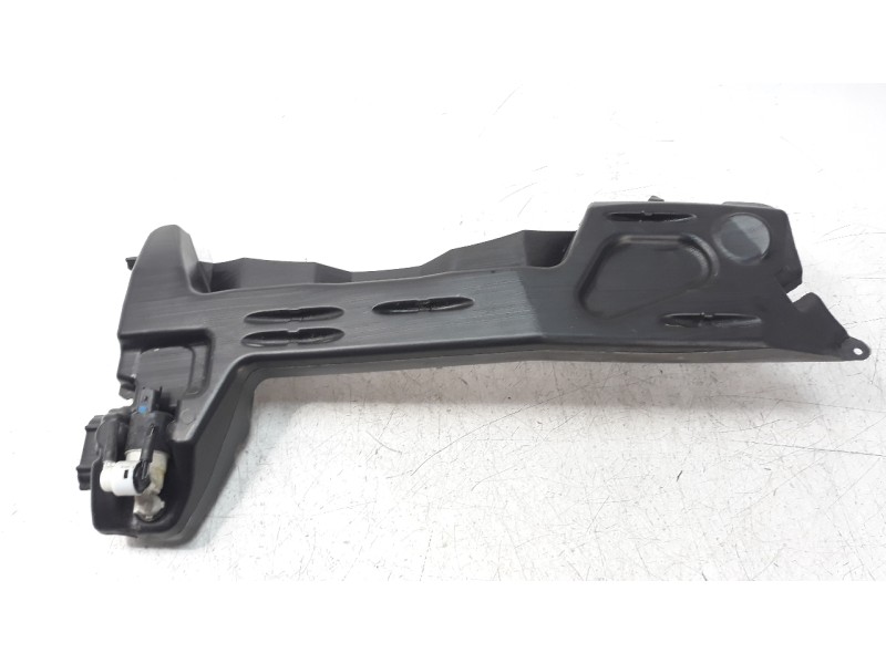 Recambio de deposito limpia para citroen c4 grand picasso feel edition referencia OEM IAM 9676088180  