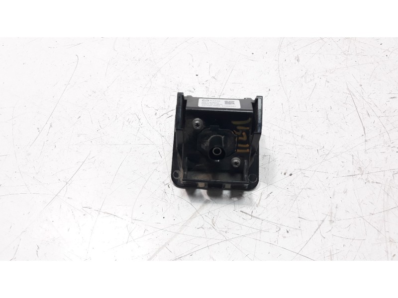 Recambio de modulo electronico para mazda 3 berlina (bp) referencia OEM IAM B0L167RC0  