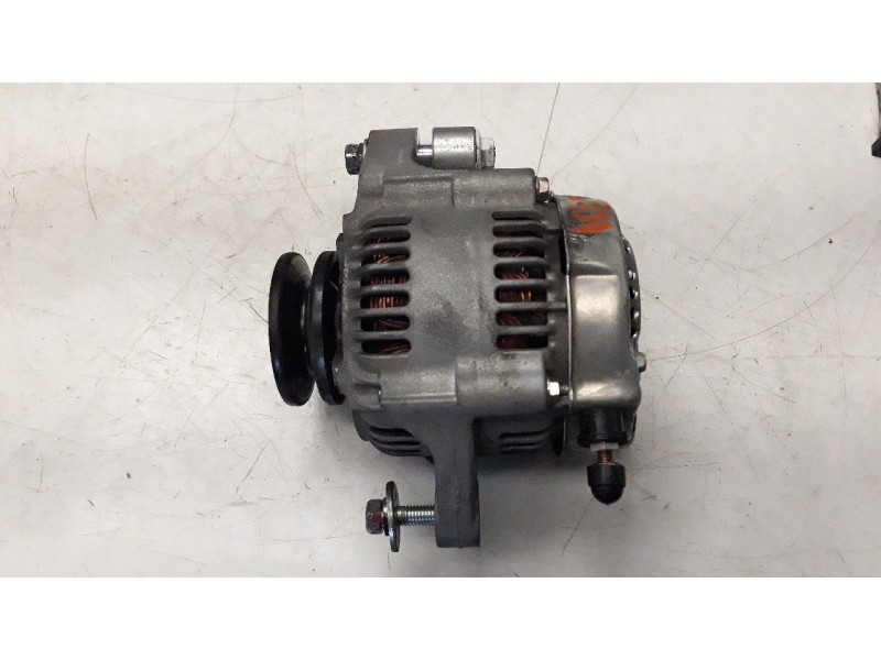 Recambio de alternador para aixam uv/51/af0a s9 referencia OEM IAM 1358064012  