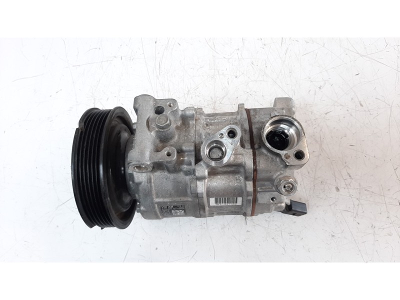Recambio de compresor aire acondicionado para audi a4 berlina (8wc) 35 tdi s line referencia OEM IAM 8W0816803J  CAF610237VW