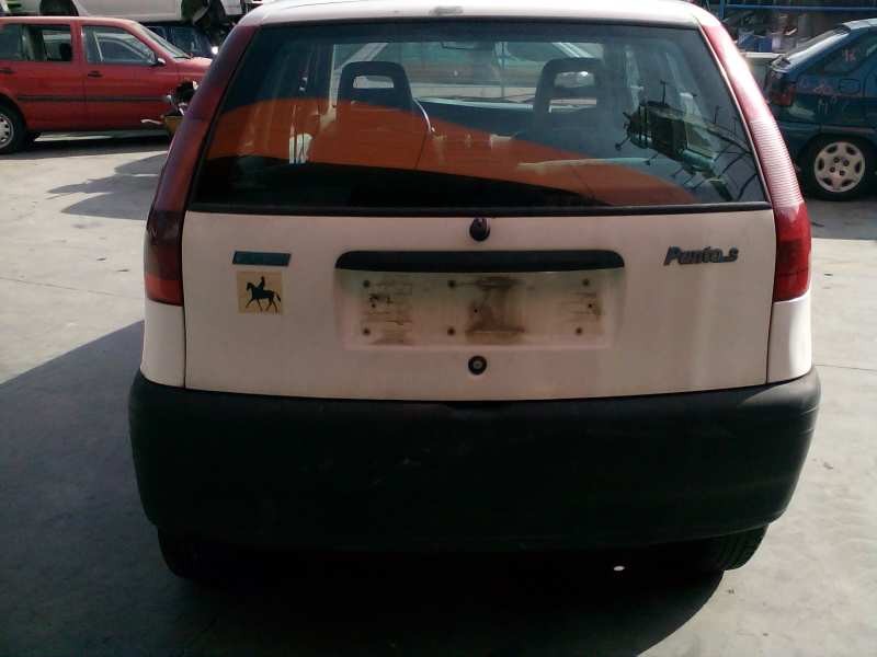 fiat punto berlina (176) del año 1996