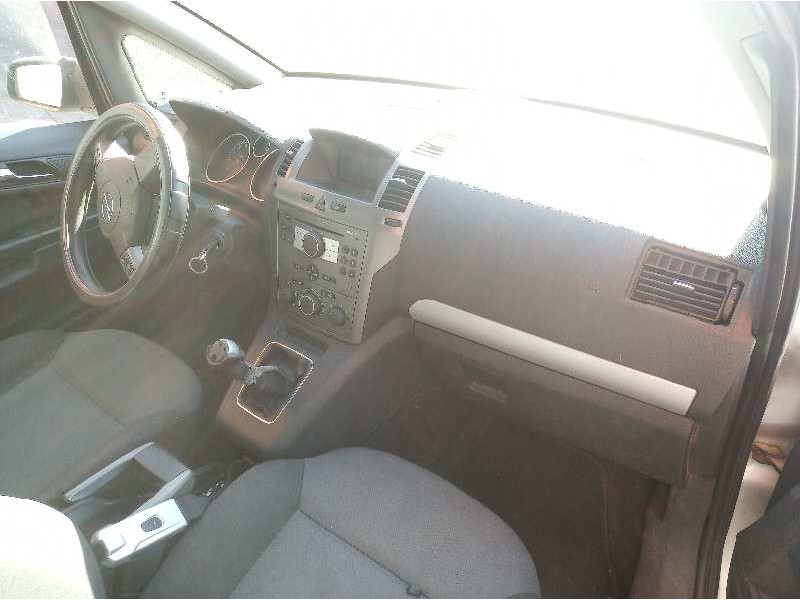 opel zafira b del año 2006