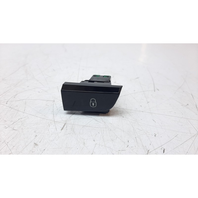 Recambio de interruptor para citroen c4 grand picasso 1.5 blue-hdi fap referencia OEM IAM 9678101077  