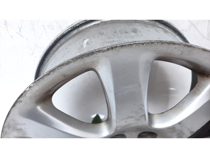 Recambio de llanta para toyota avensis berlina (t25) 2.0 16v cat referencia OEM IAM 4281105150  