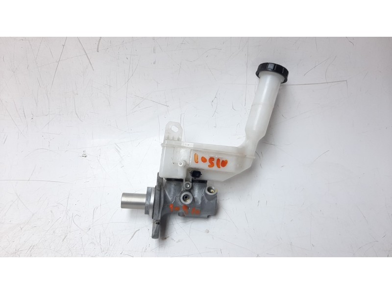 Recambio de bomba freno para nissan pulsar (c13) 1.2 16v cat referencia OEM IAM 460101KA0B 8452D 
