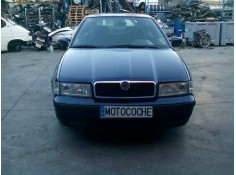 skoda octavia berlina (1u2) del año 2000 2