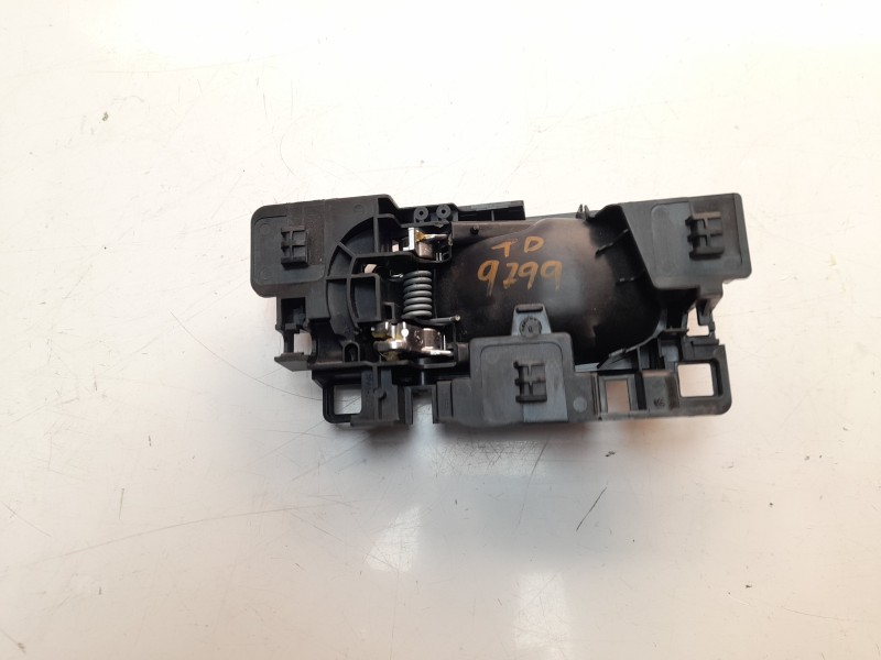 Recambio de maneta interior trasera derecha para citroen c3 elle referencia OEM IAM 98012885VV  