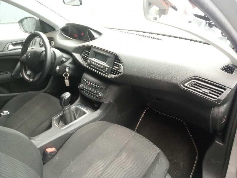 peugeot 308 del año 2013