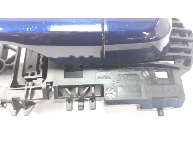 Recambio de maneta exterior trasera izquierda para jeep renegade 1.6 m-jet cat referencia OEM IAM 6QL52TZZAA  