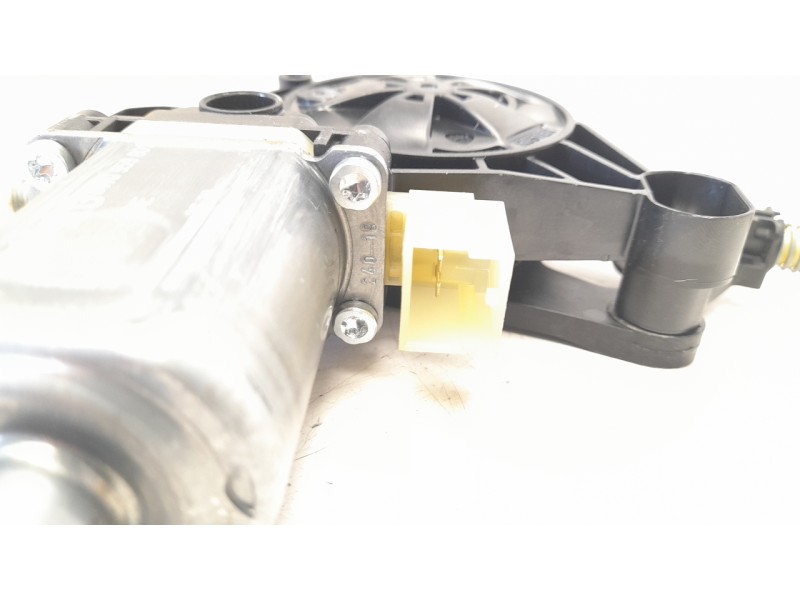 Recambio de elevalunas delantero izquierdo para audi a4 berlina (8wc) 35 tdi s line referencia OEM IAM 8W0837461  