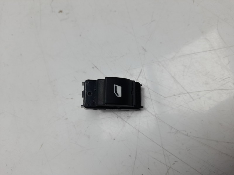 Recambio de mando elevalunas delantero derecho para citroen c3 elle referencia OEM IAM 96762292ZD IAF240007 