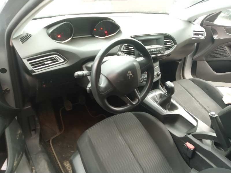 peugeot 308 del año 2013